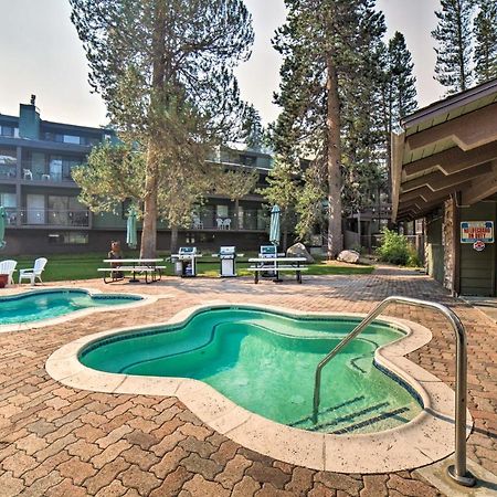 Ferienwohnung Mammoth Mtn Escape With Pool And Walk To Ski Lift Mammoth Lakes Exterior foto