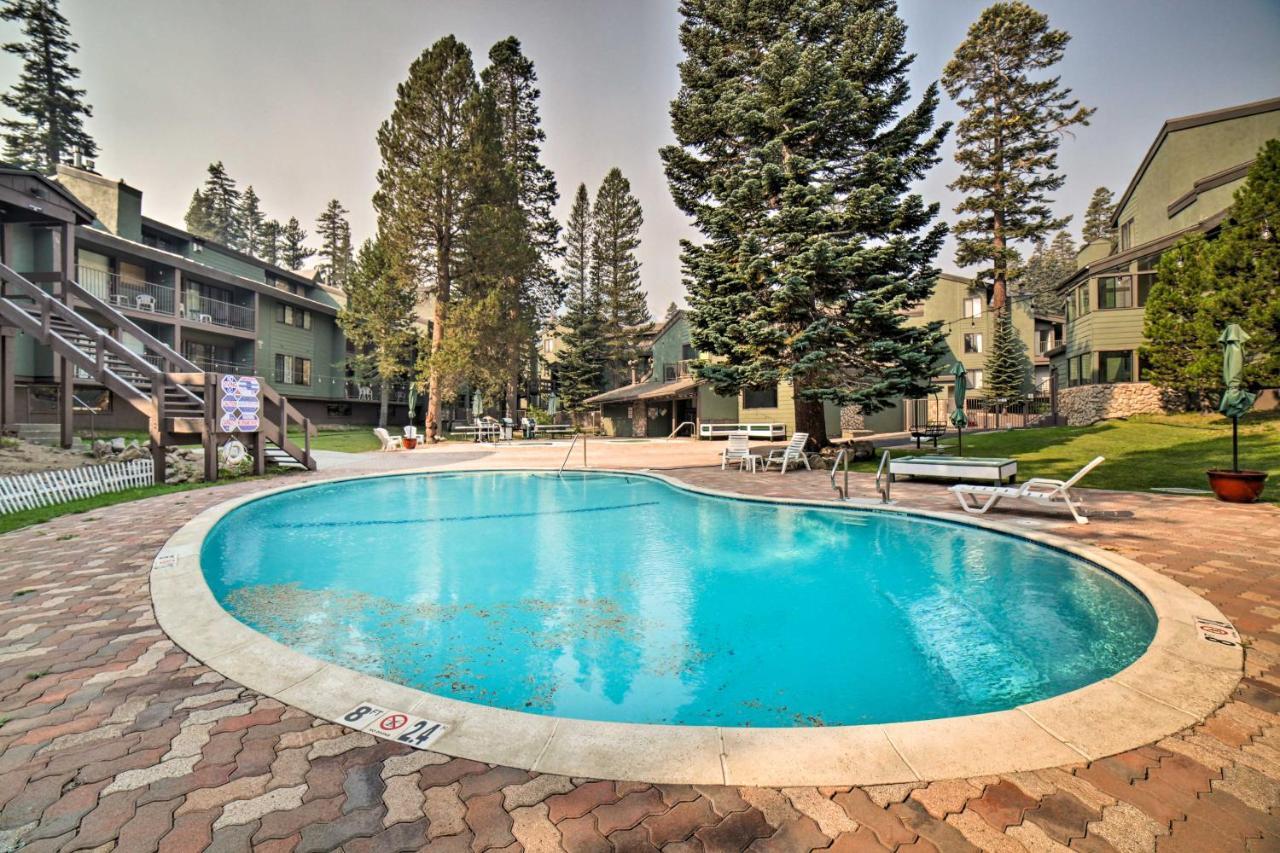 Ferienwohnung Mammoth Mtn Escape With Pool And Walk To Ski Lift Mammoth Lakes Exterior foto